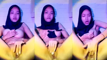 Bokep Indo Jilbab Hitam Mendesah Sange Colmek poster