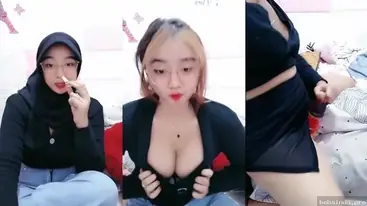 Cewek Cantik Pamer Tubuh Sambil Colmek WOT Menggoda HD poster