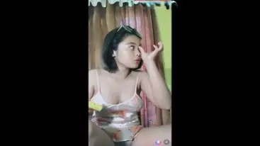 Live Ngocok Memek Massal 20 Cewek Bugil poster